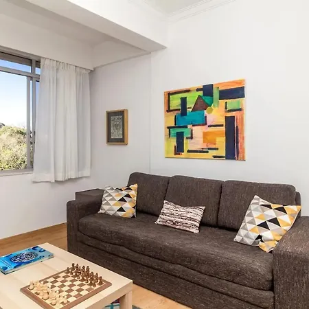 公寓 Spacious In With Parking Included *